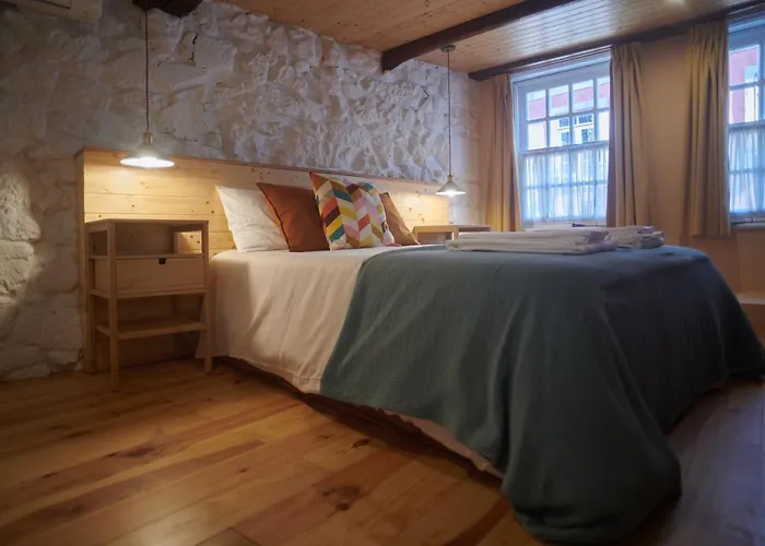 Casa Da Praca Velha Affittacamere *