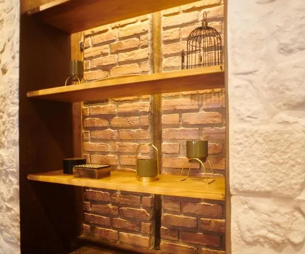 بيت ضيافة Casa Da Praca Velha *