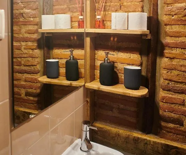 Casa Da Praca Velha بيت ضيافة